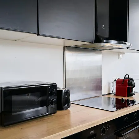 Duplex 2 Bedrooms 2 Bath Appartement