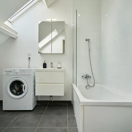 Duplex 2 Bedrooms 2 Bath Apartmán Lille