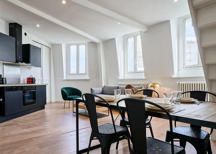 شقة Duplex 2 Bedrooms 2 Bath *