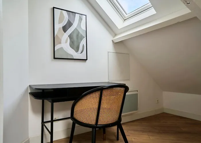 Duplex 2 Bedrooms 2 Bath * ليل